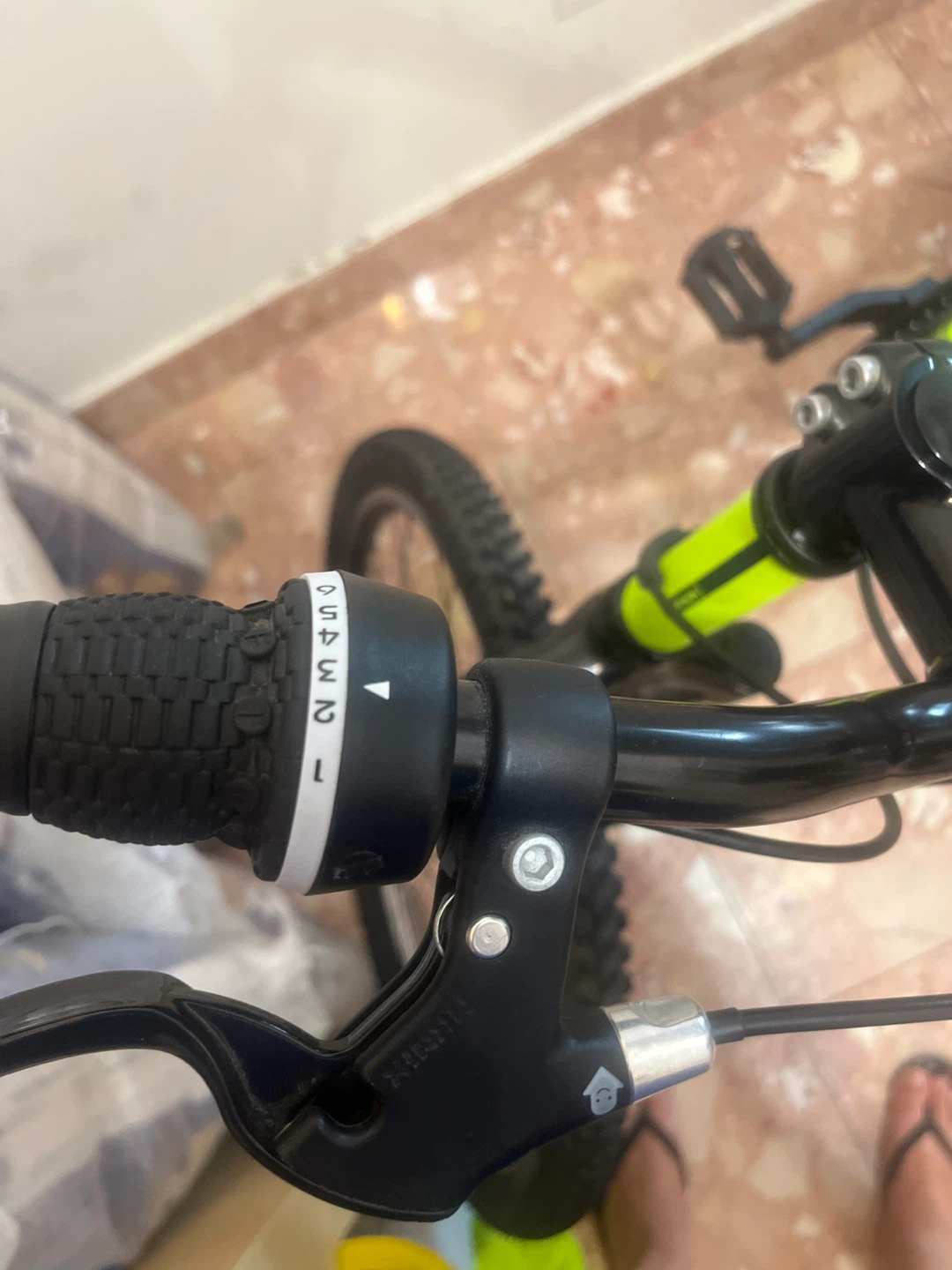 Rockrider Kids Mountain Bike - photo 4