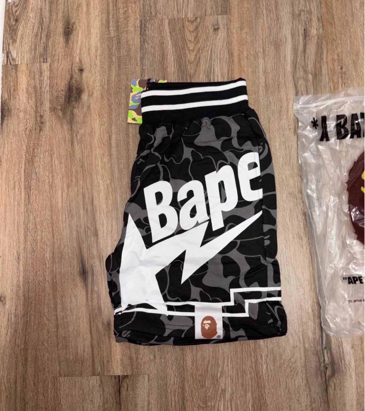A Bathing Ape BAPE Shorts Camo - photo 4