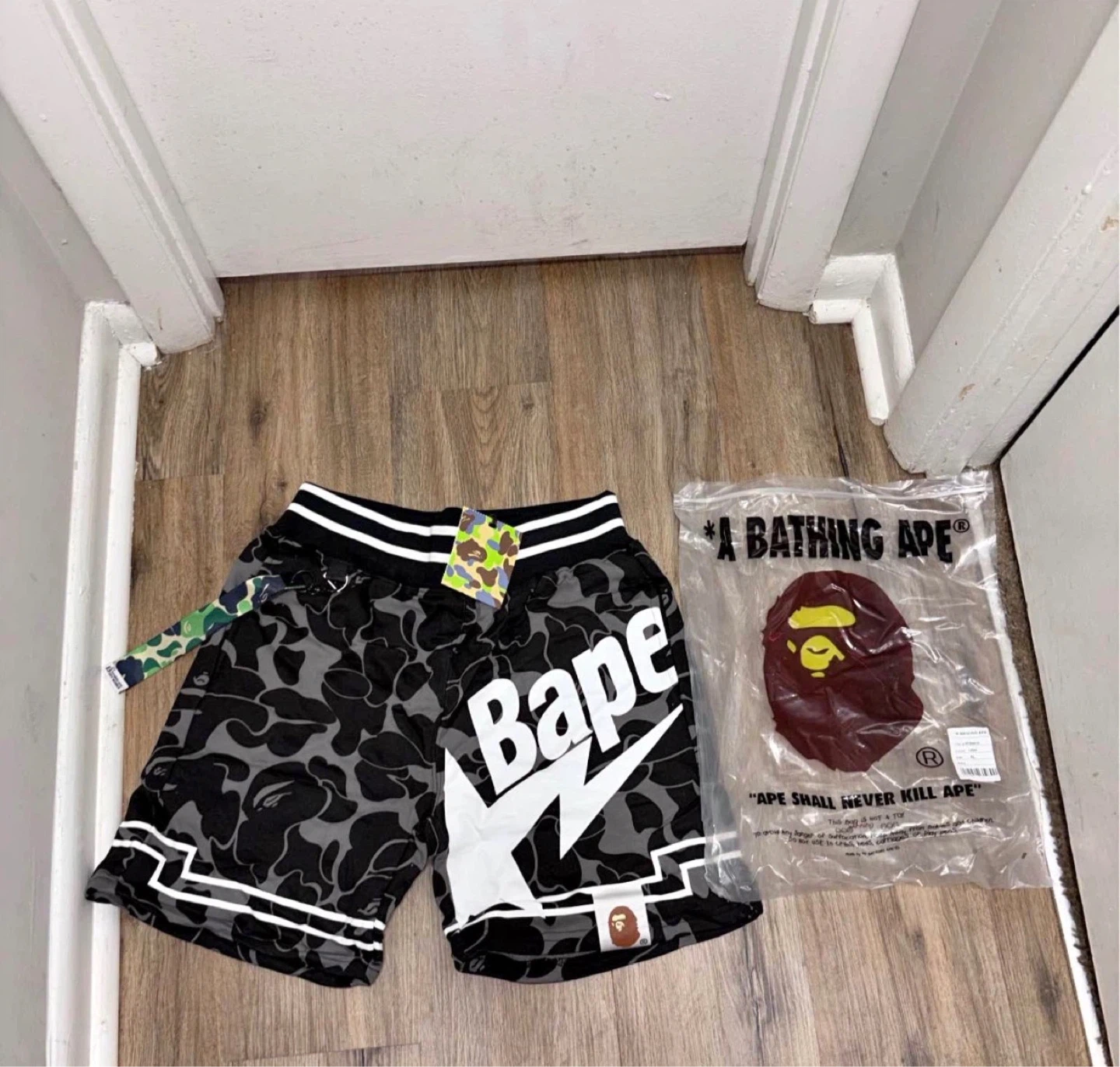 A Bathing Ape BAPE Shorts Camo - photo 2