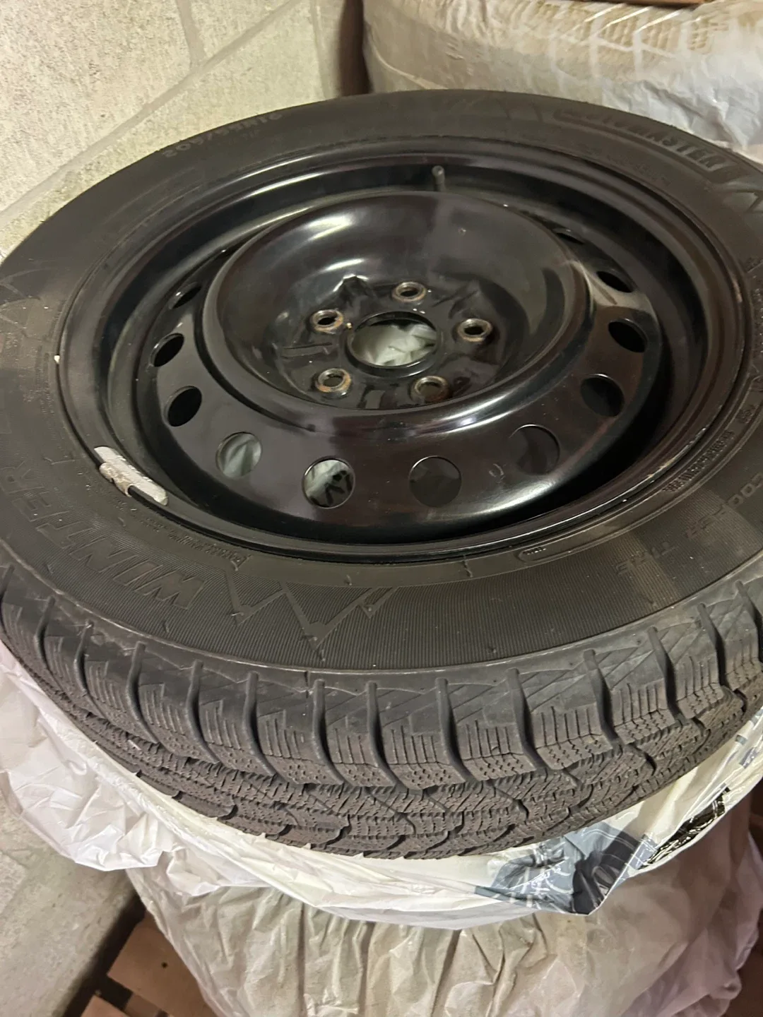 Motomaster Winter Edge Tire