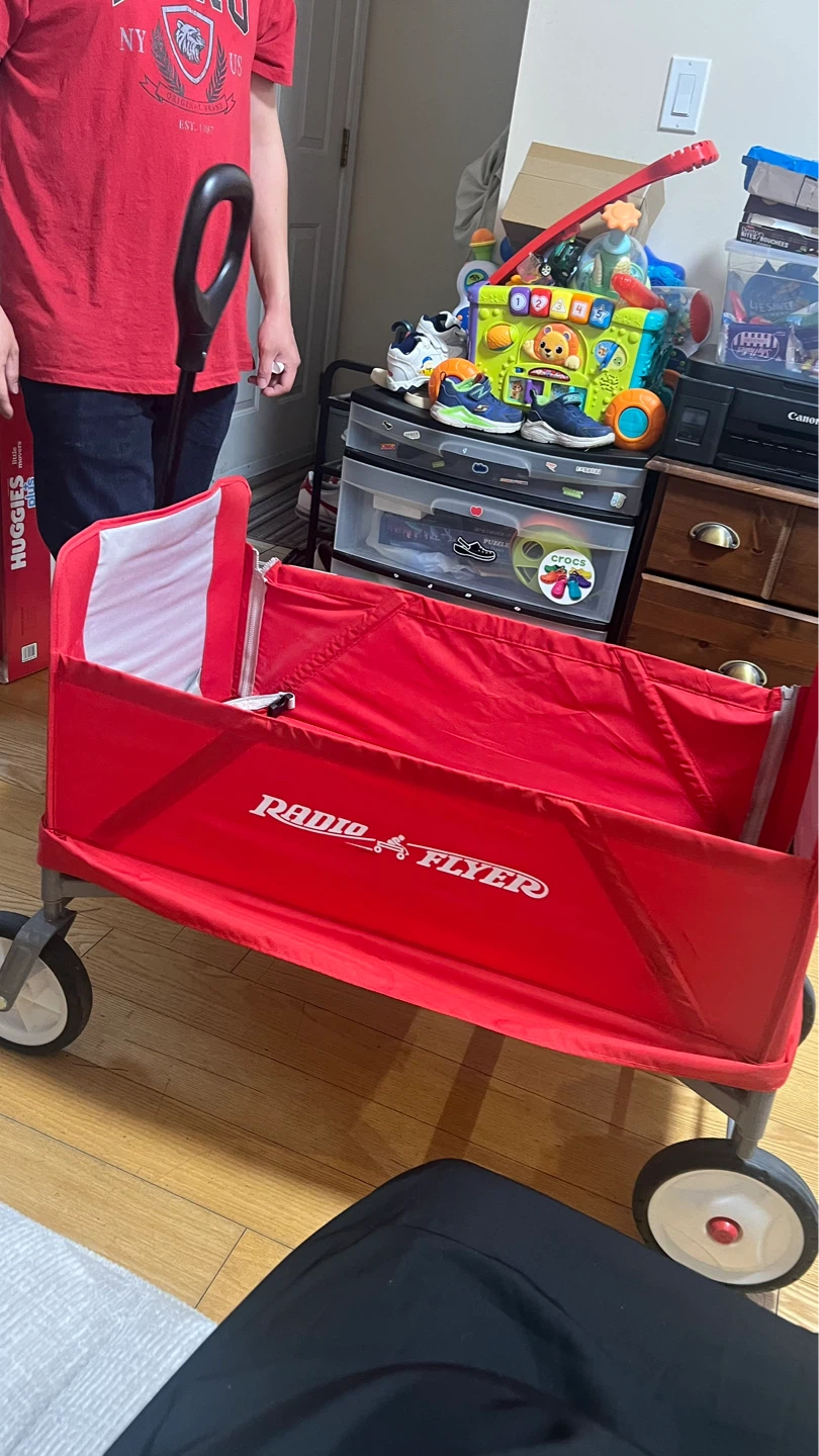 Radio Flyer Red Wagon