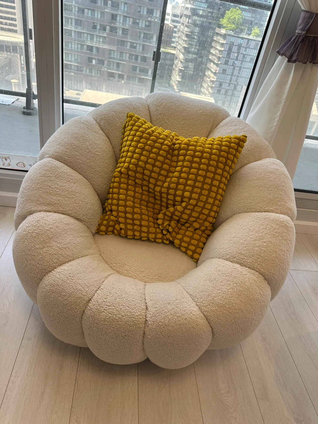 Pumpkin sofa - photo 2