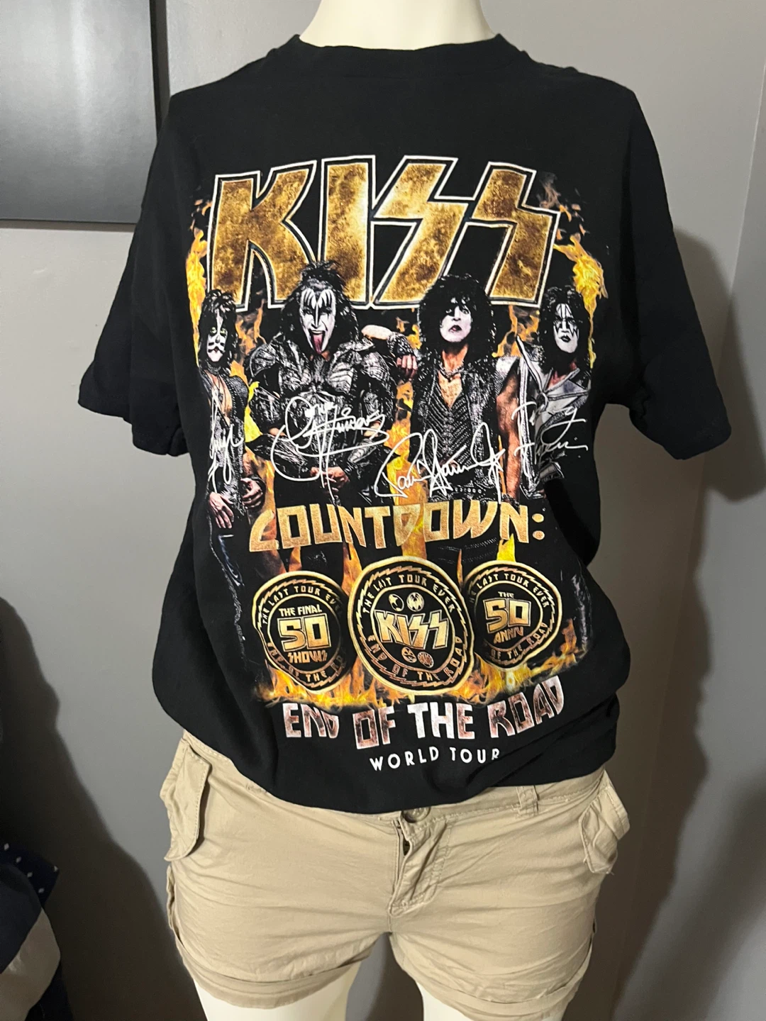 M size KISS "End of the Road" World Tour T-Shirt