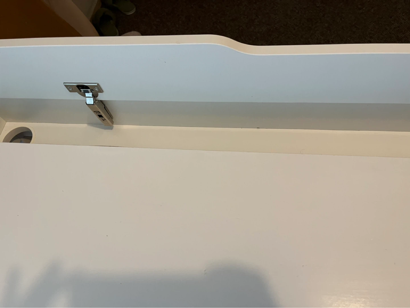 Alex desk - photo 3