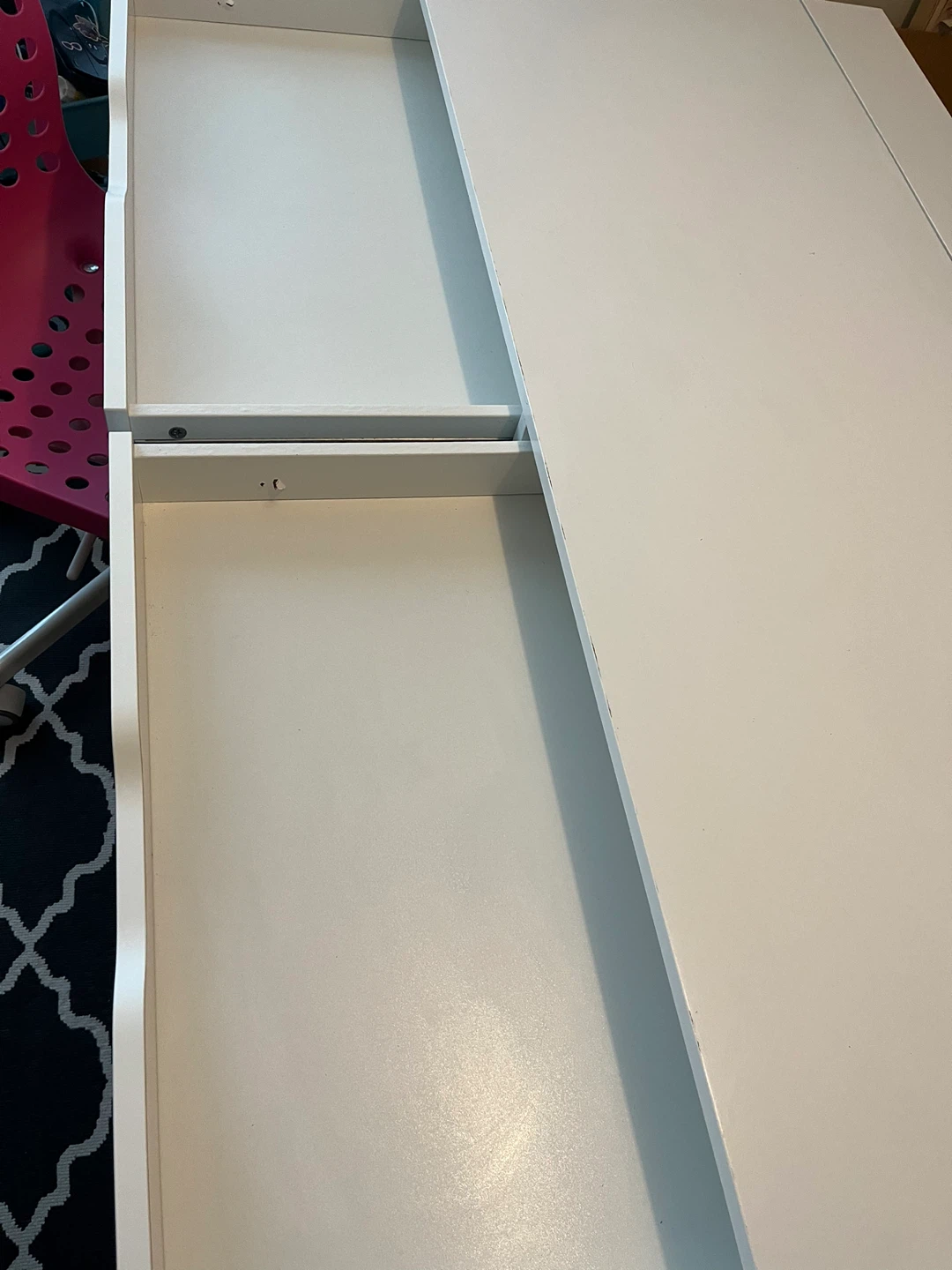 Alex desk - photo 5