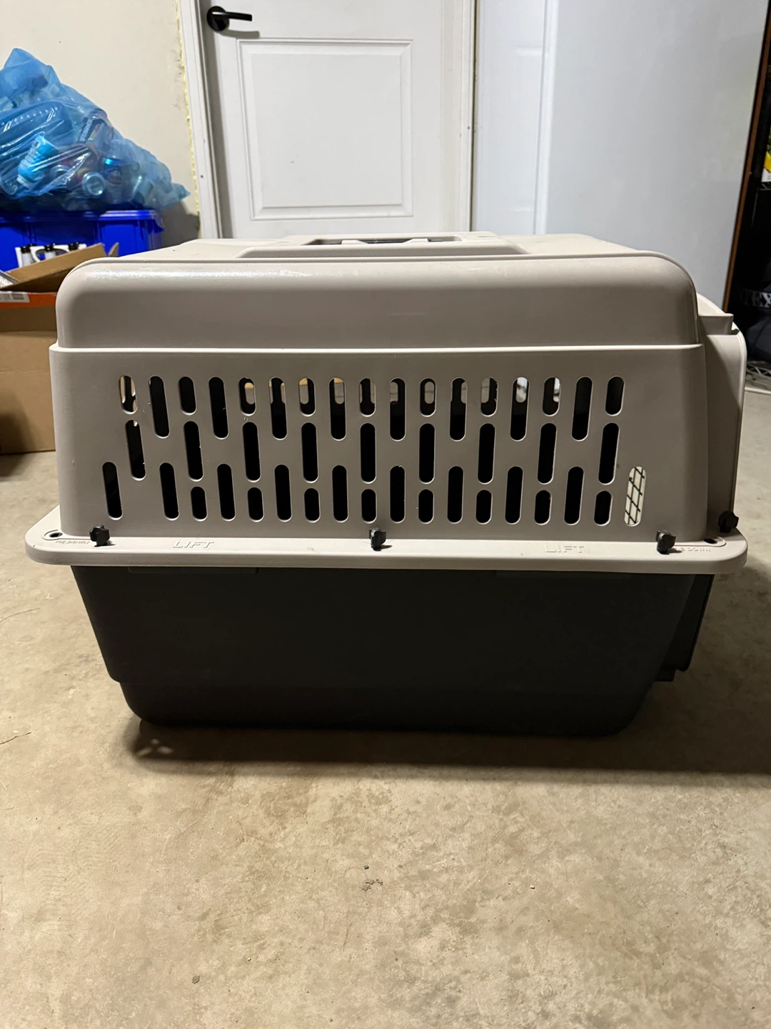 Pet Carrier Dog Cat Travel Crate - photo 2