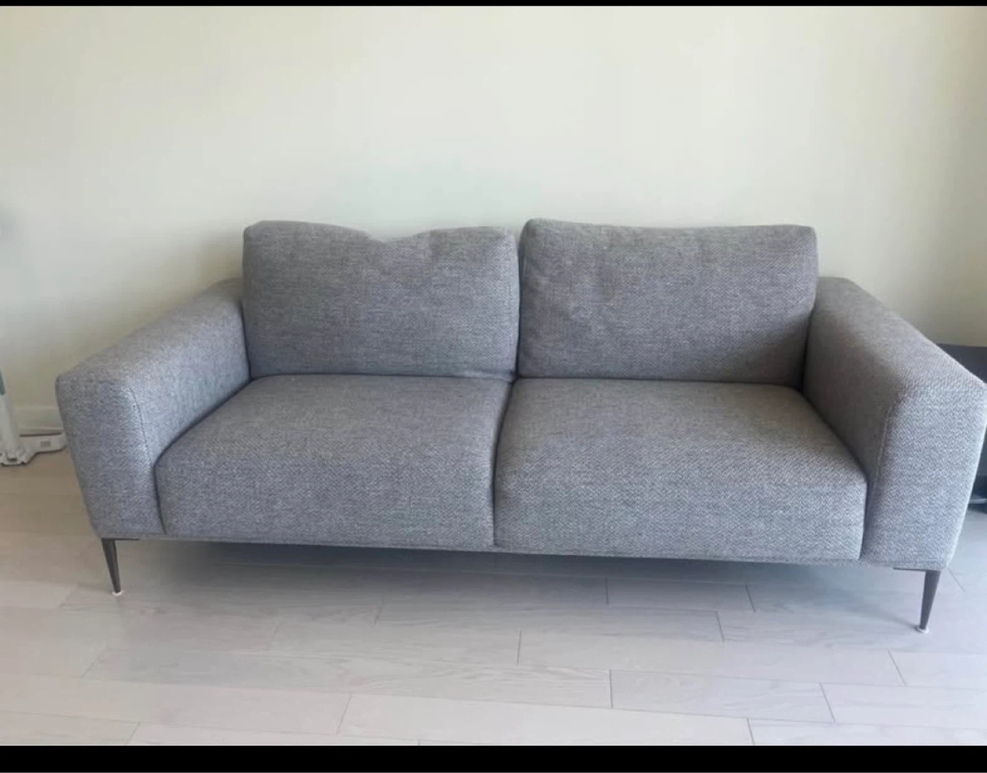 STRUCTUBE LOUNIS COUCH - photo 2