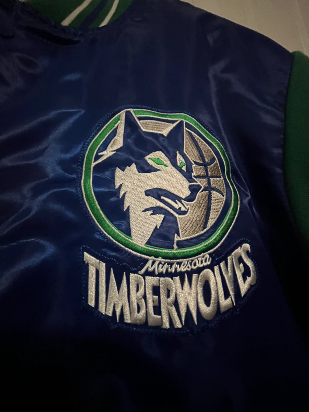 Starter Minnesota Timberwolves Bomber Jacket - L - photo 2