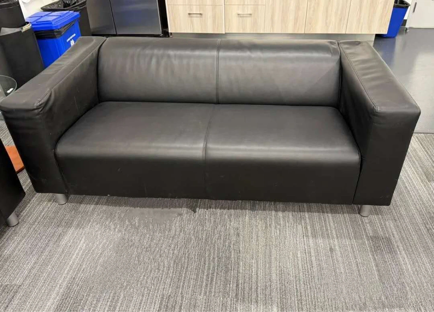 🔥Moving Sale🔥 IKEA KLIPPAN Loveseat - Bomstad Black