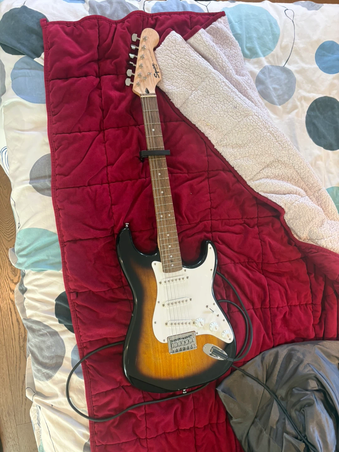 Fender Mustang I Guitar Amplifier & Guitar Gig Bag - photo 2