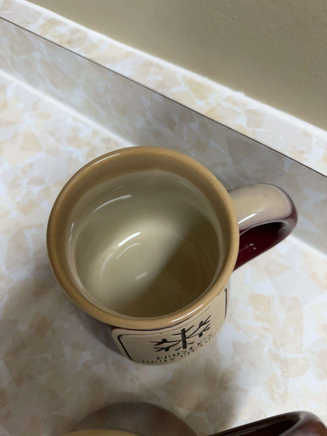 Two "Frosty's Baby Picture" and "Canmore Canada" Mugs - photo 5