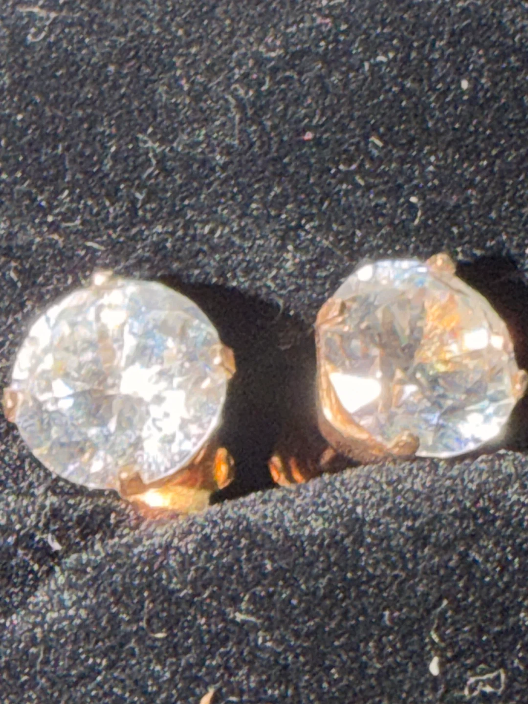 14k Gold Stud Earrings with Clear Stones (CZ) EUC