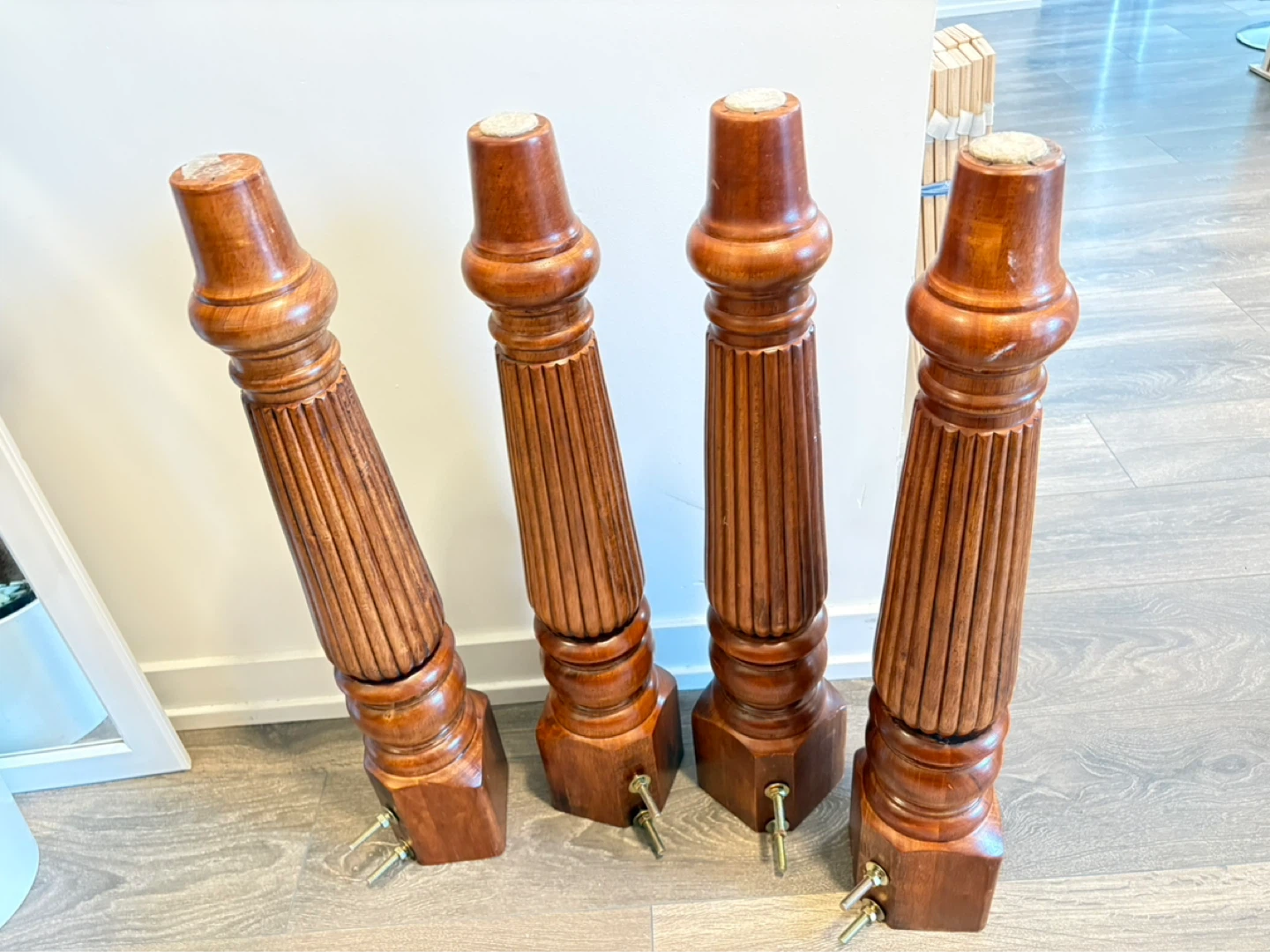 Wooden Dining Table with Detachable Legs - photo 4