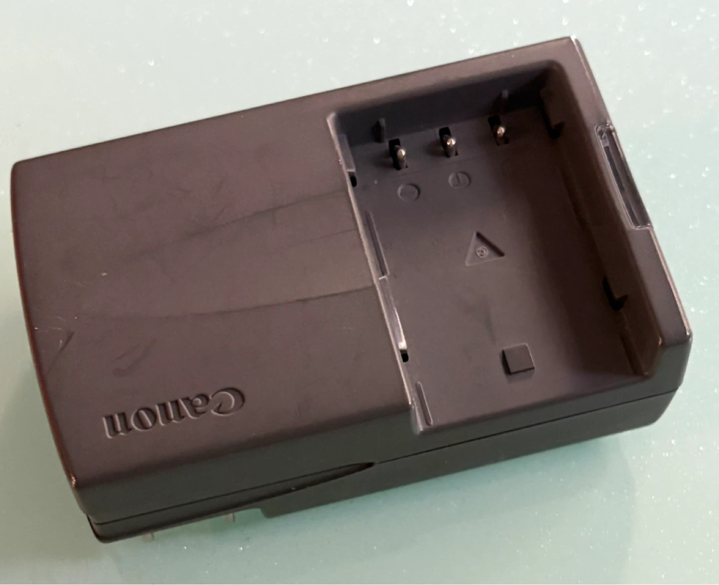 Canon CB-2LT Battery Charger