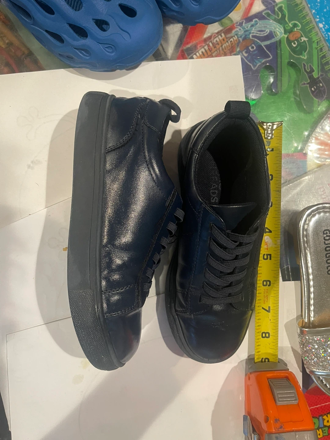 Toddler shoes size 12 and 1 - photo 4