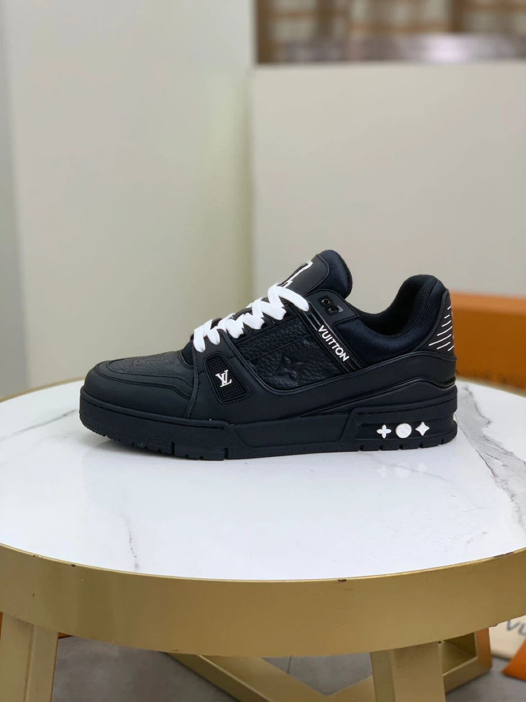 Louis Vuitton Black Leather Sneakers - photo 4