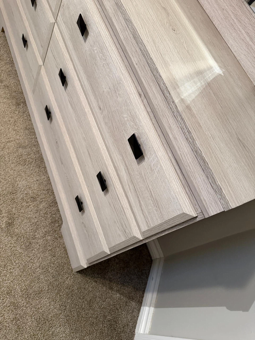 Light Wood Dresser with Mirror - photo 4