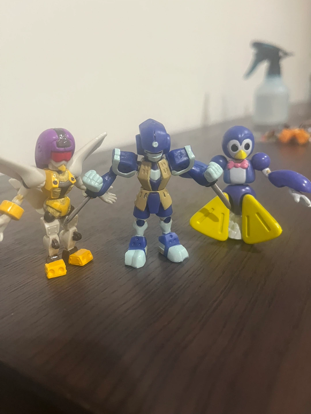 Medabots | Pengin, femjet, and nin-ninja figures (See disc) - photo 2
