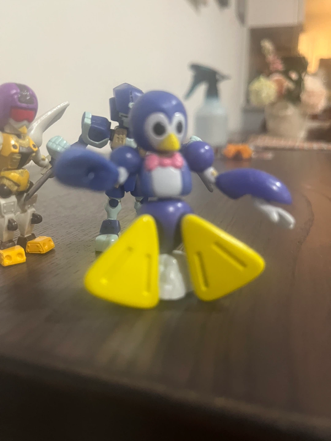 Medabots | Pengin, femjet, and nin-ninja figures (See disc) - photo 3