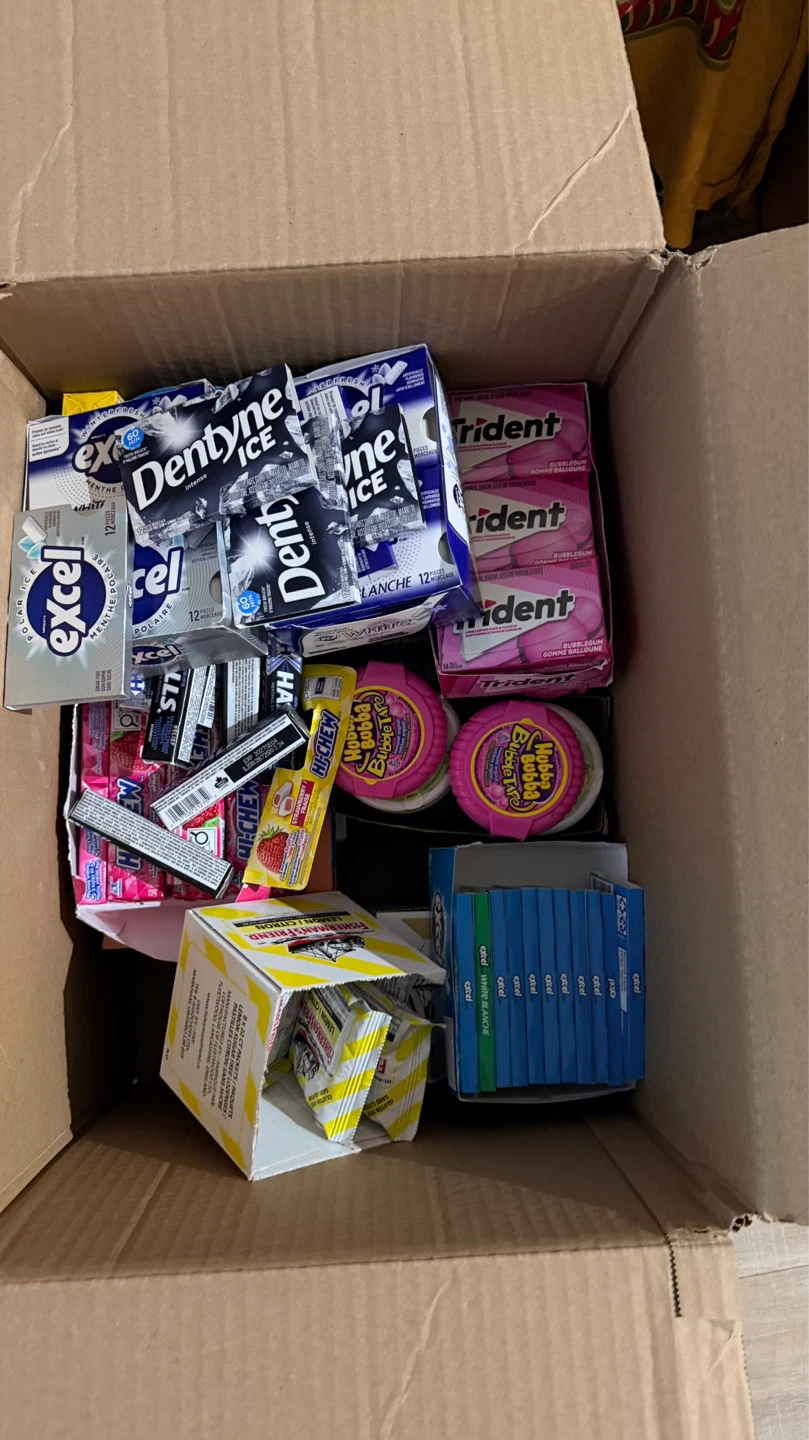 Assorted Gum and Snacks Box - photo 4