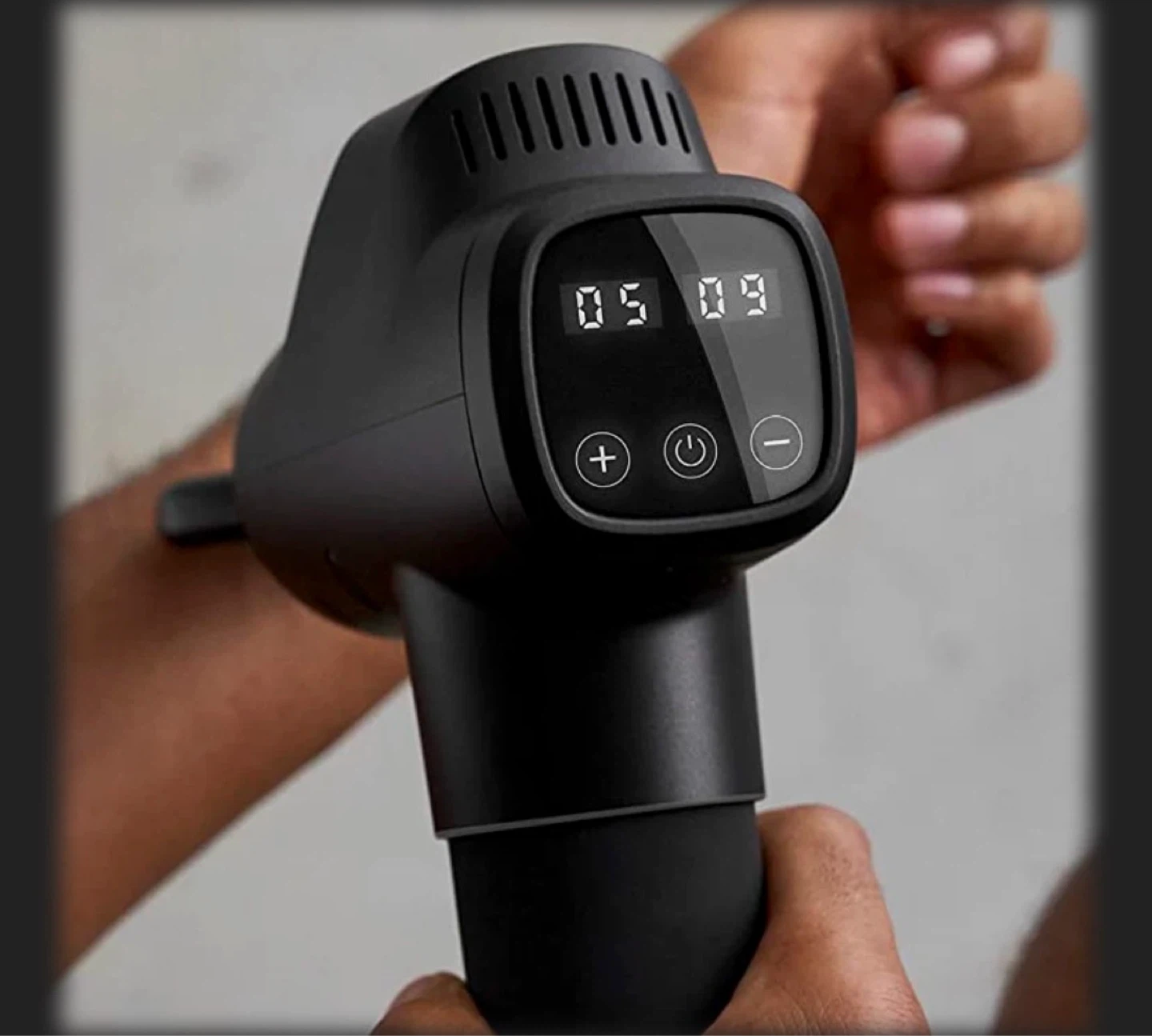 Fitpulse Massage Gun - Ultimate Set with 17 Attachments