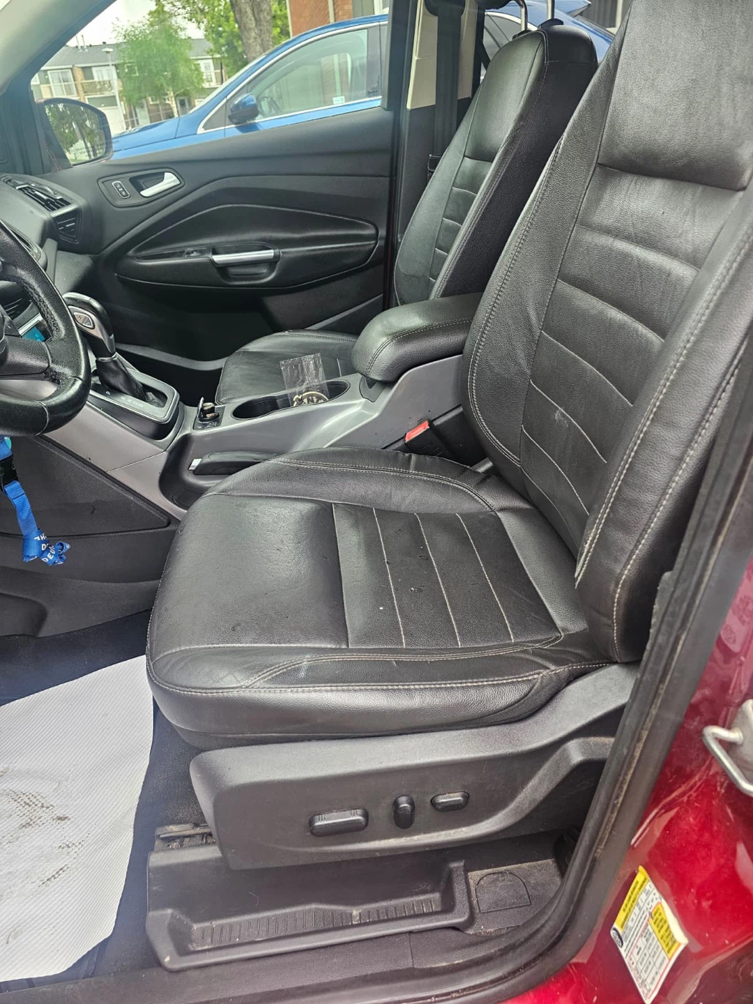 2015 Ford Escape Red SUV - photo 3