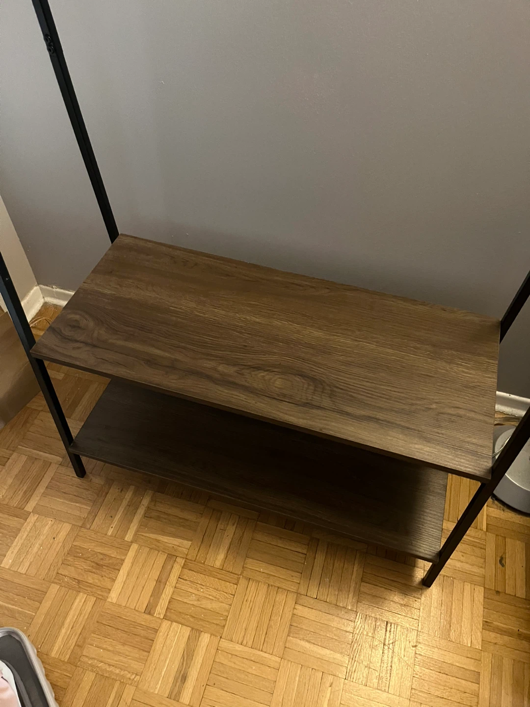 🚚 Moving sale 🚚 - Clothing rack from Hudson’s Bay - photo 3