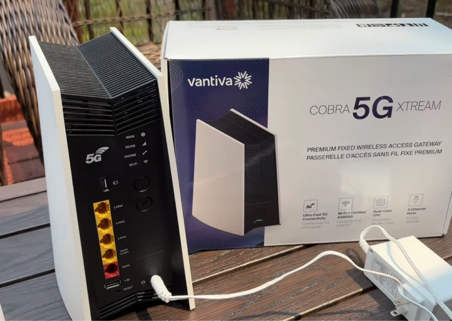 Vantiva Cobra 5G Xtream Fixed Wireless Access Gateway