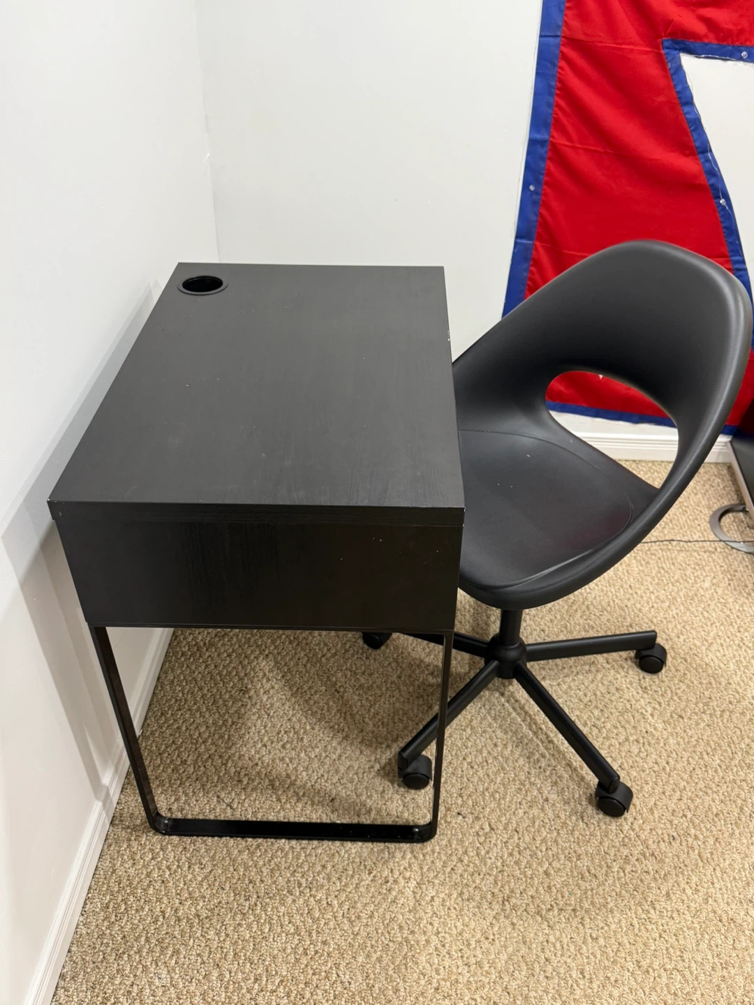Black Modern Desk - photo 2