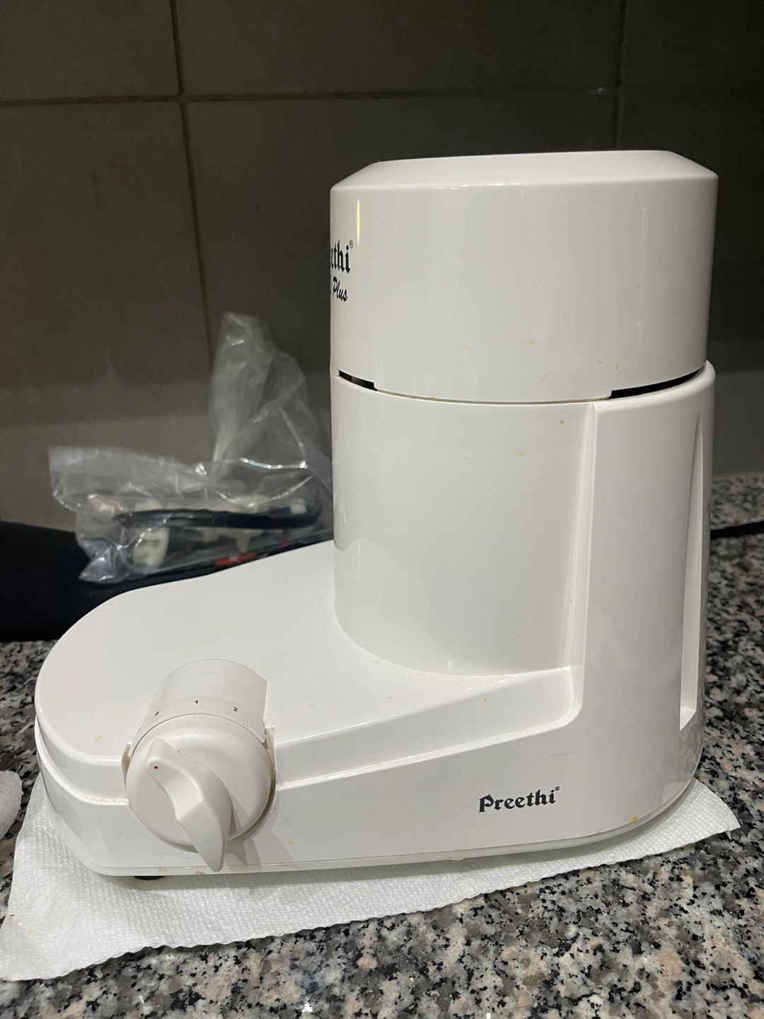 Preethi Eco Plus Mixer Grinder - photo 2