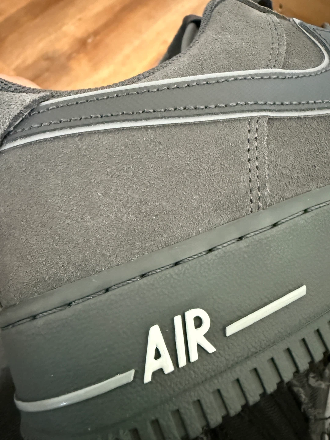 Nike Air Force 1 '07 Sneakers size 9 - photo 4