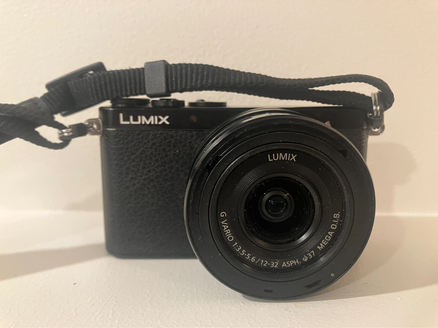 Panasonic Lumix GM1 + 12-32mm Lens Kit | Compact Mirrorless - photo 2