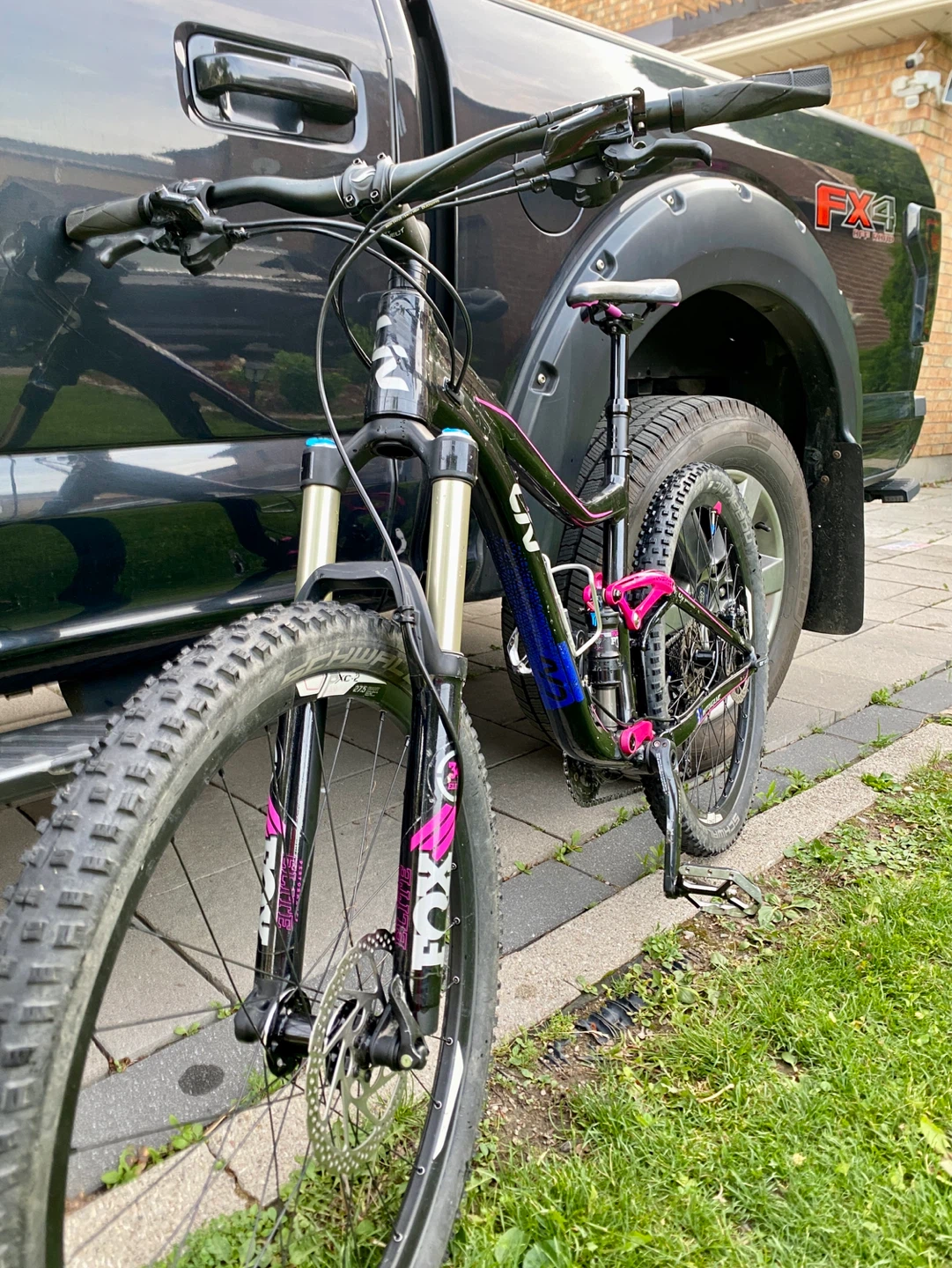Liv Intrigue Advanced 27.5 Mountain Bike - photo 3