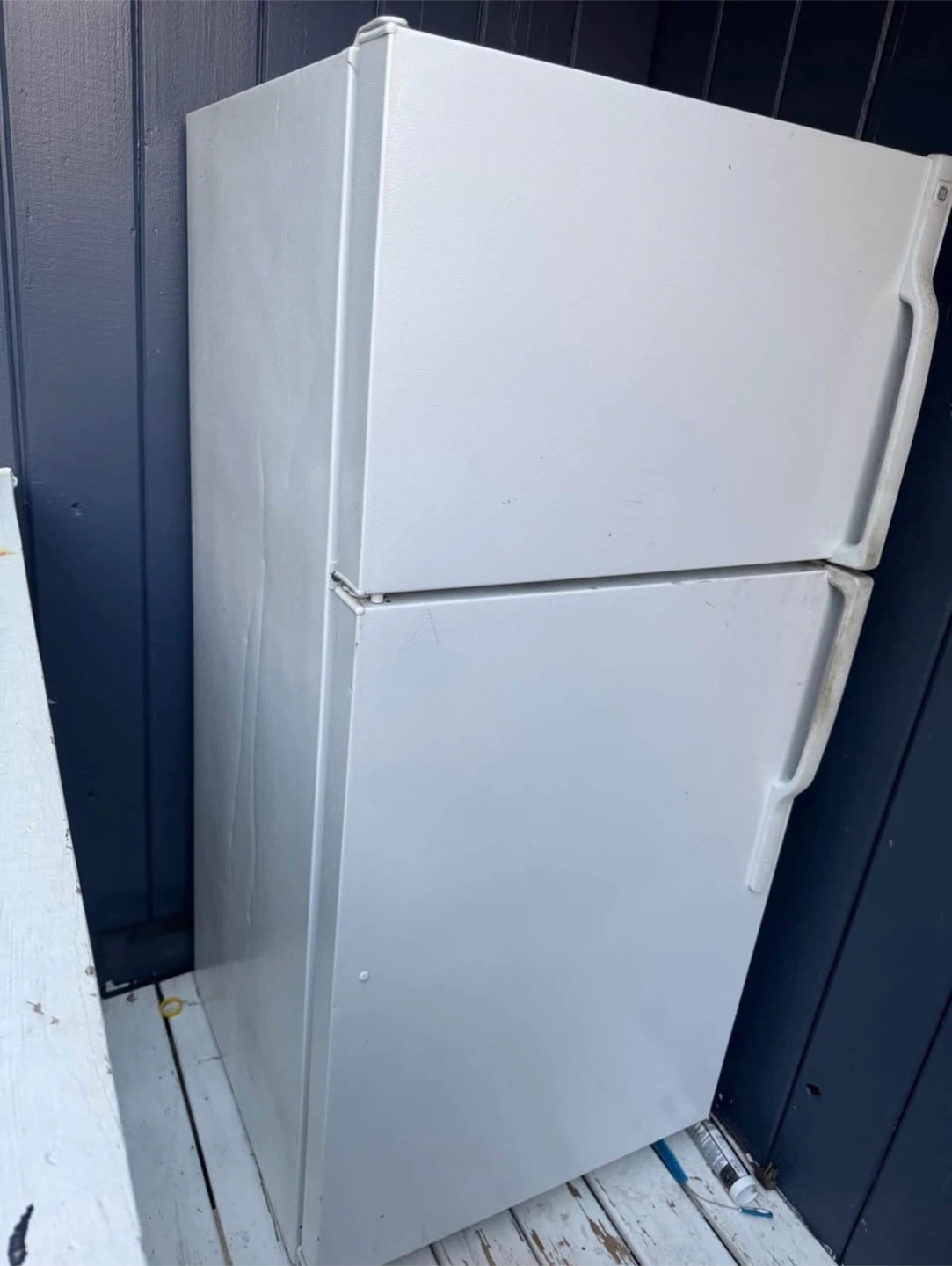 GE Refrigerator