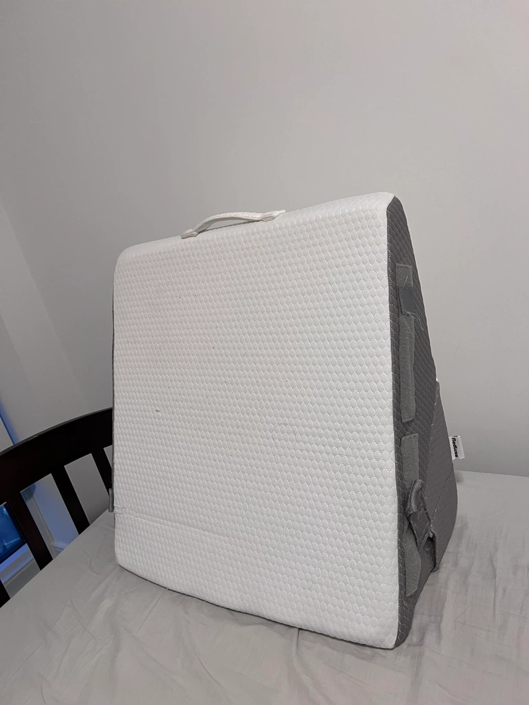 Wedge Pillow - photo 2