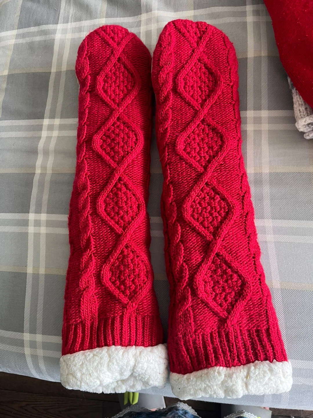 AZOOZ Cozy Knit Slipper Socks