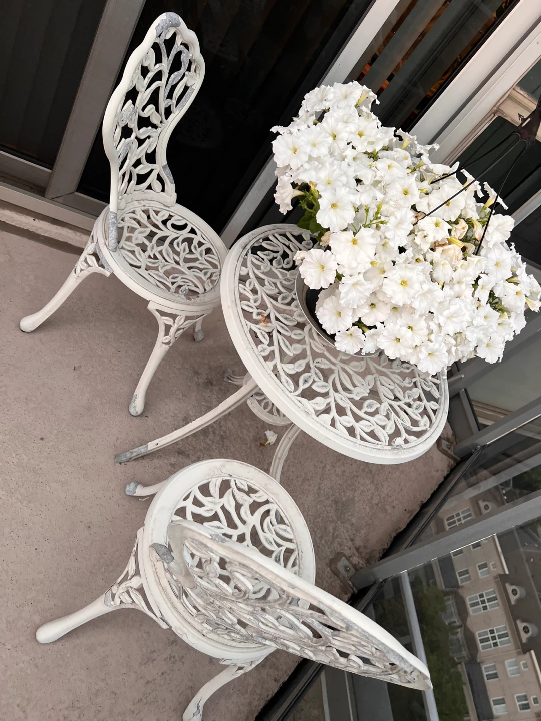 White Cast Iron Bistro Set with Table and Chairs - photo 4