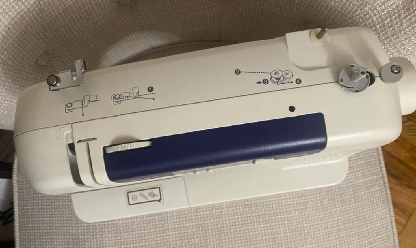 Brother CS-6000i Computerized Sewing Machine - photo 3