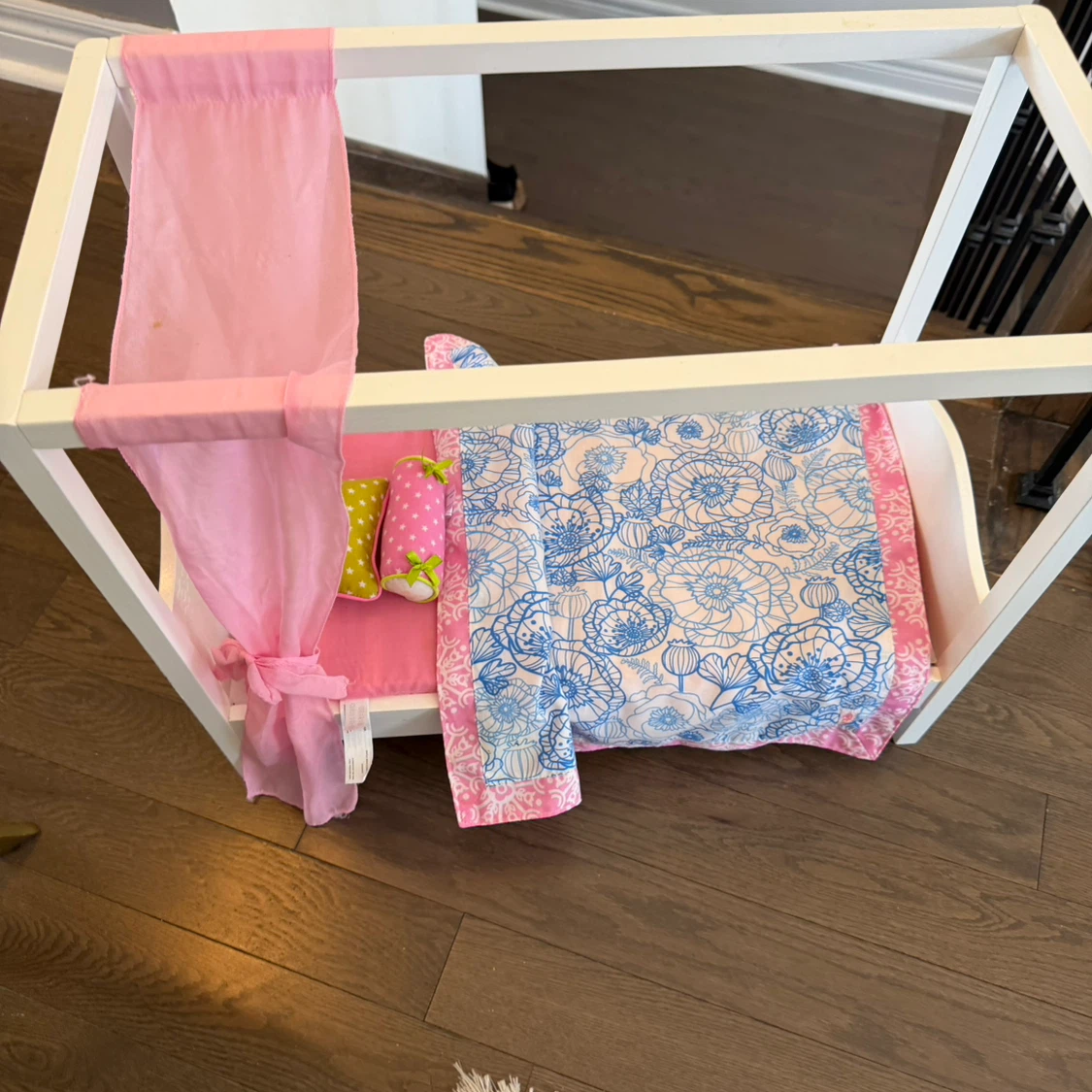 Doll Bed with Canopy and Bedding - photo 2