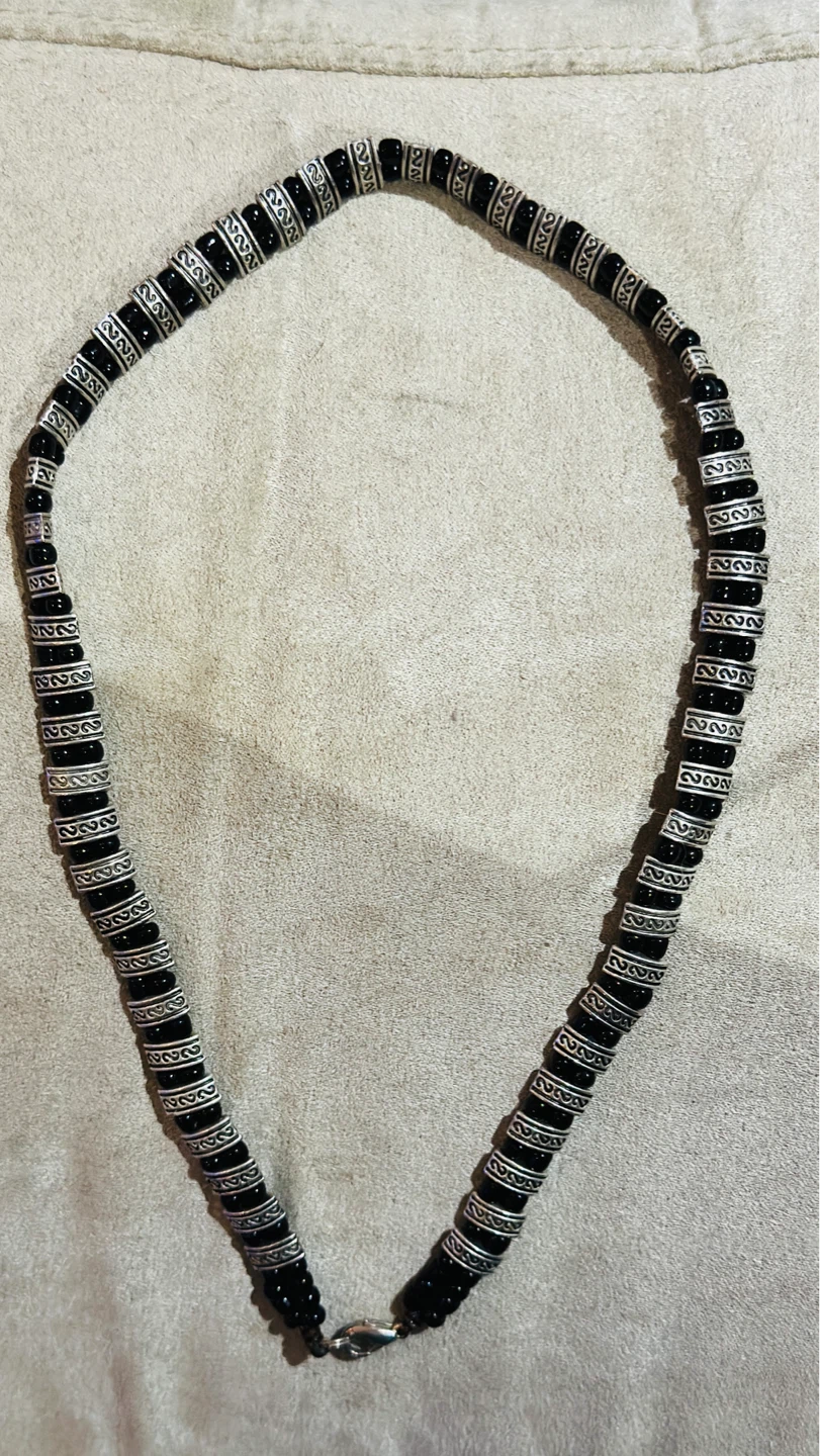 Beaded Necklace and Bracelet Set - photo 2