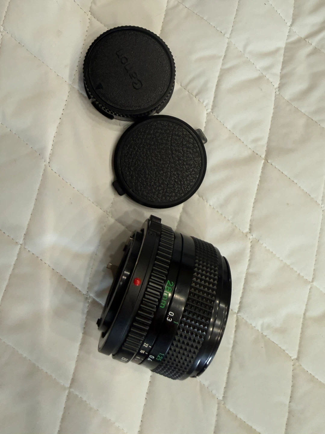 Canon FD 28mm 1:2.8 Lens - photo 4