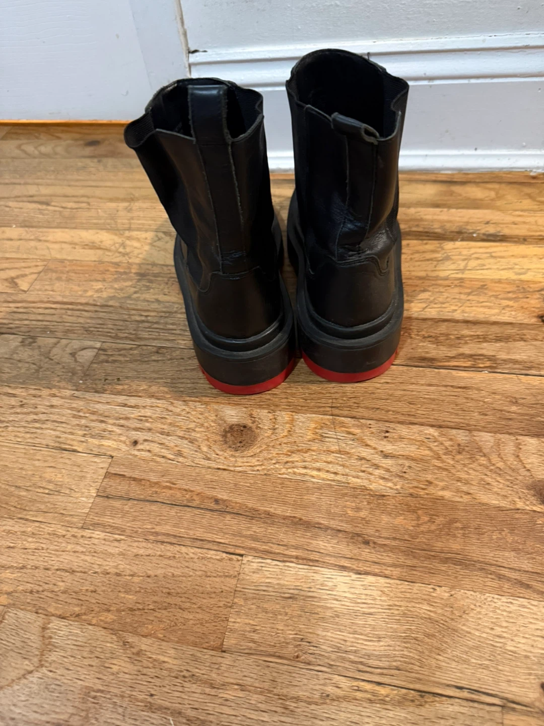 Zara Black Leather Chelsea Boots - photo 2