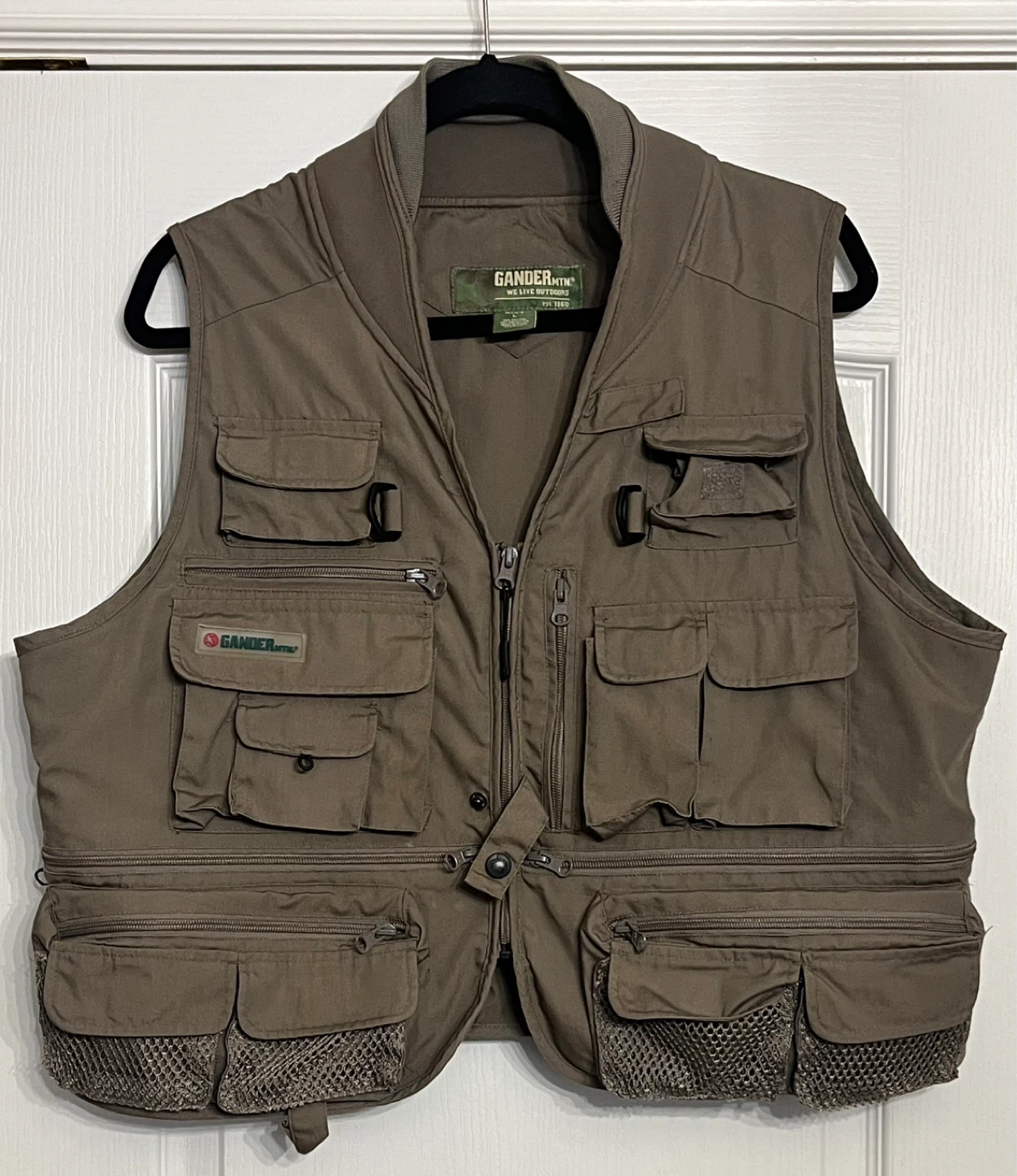 Gander Mountain Men's Vest Size Large