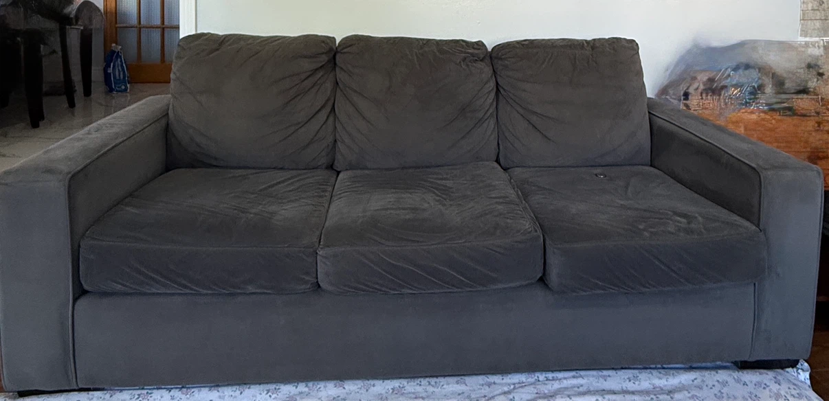 Grey Sofa - 3 Seater - photo 2