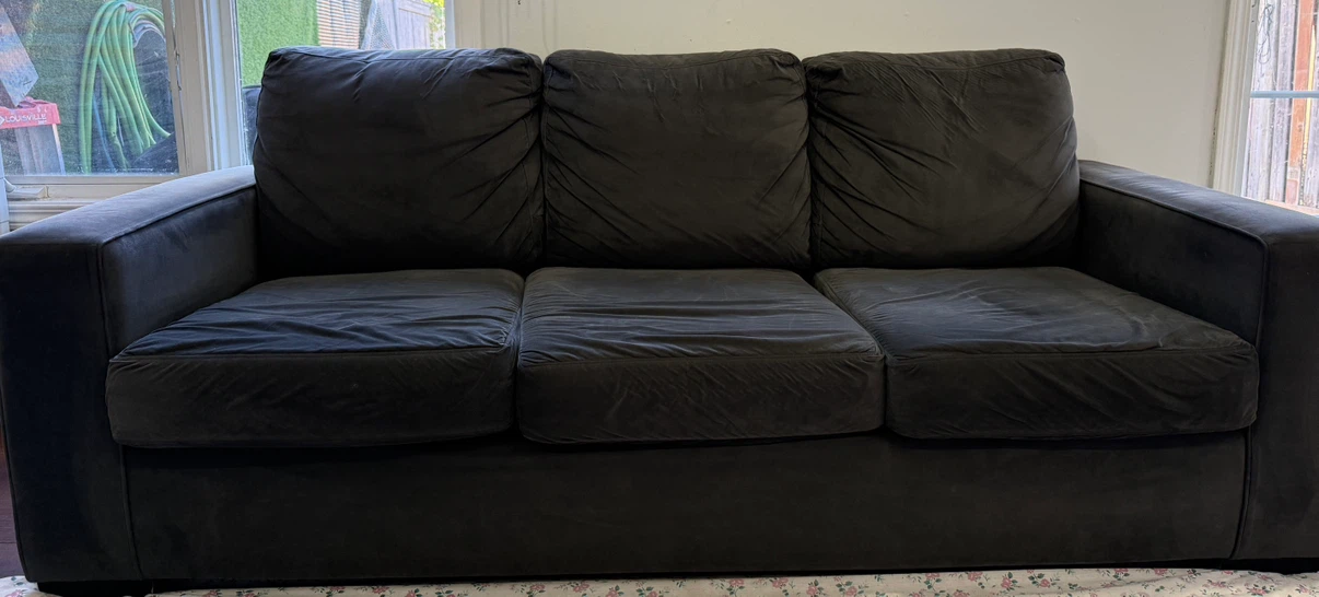 Grey Sofa - 3 Seater - photo 4