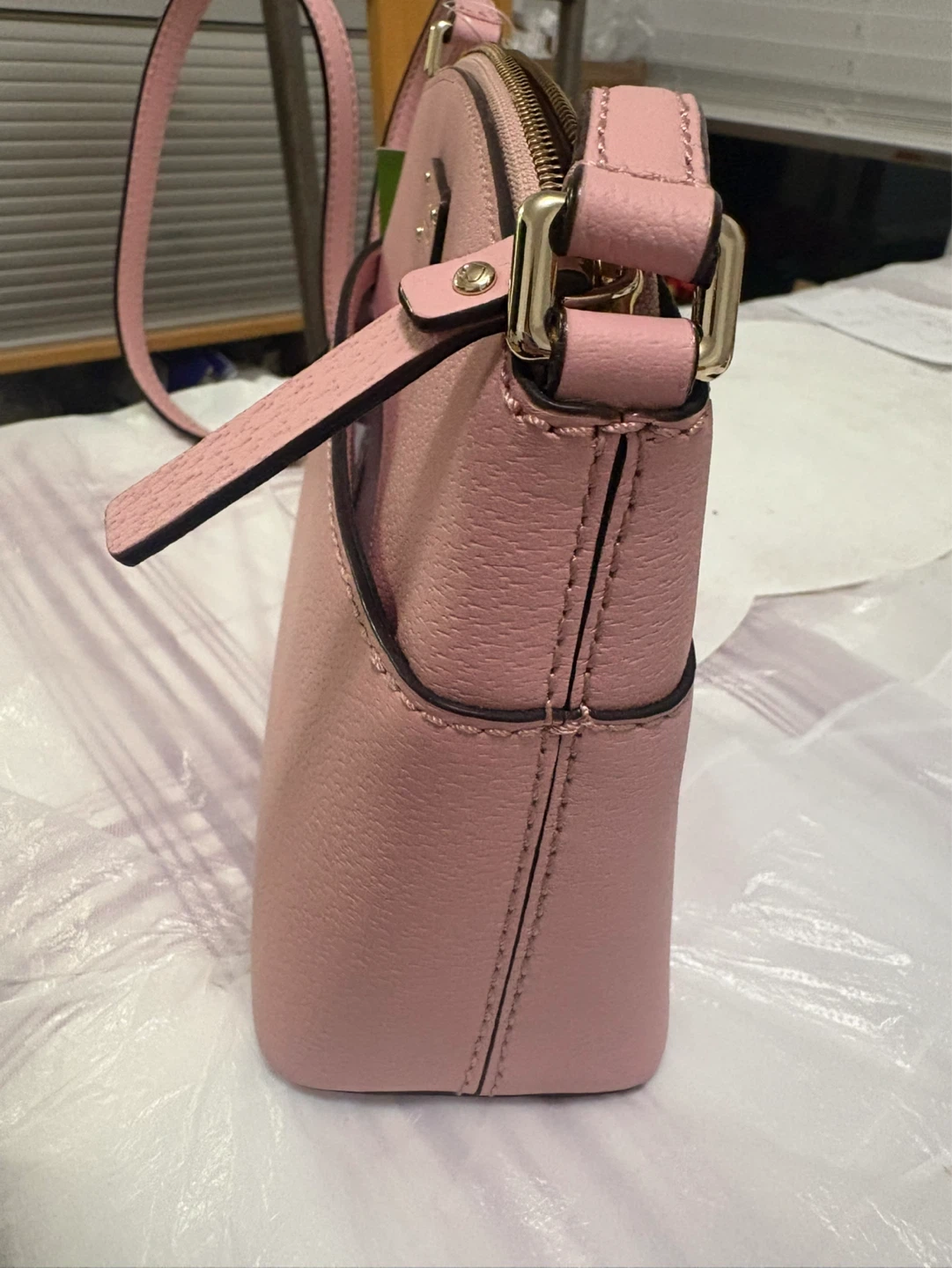 Brand new Kate Spade Pink Leather Crossbody Bag - photo 4