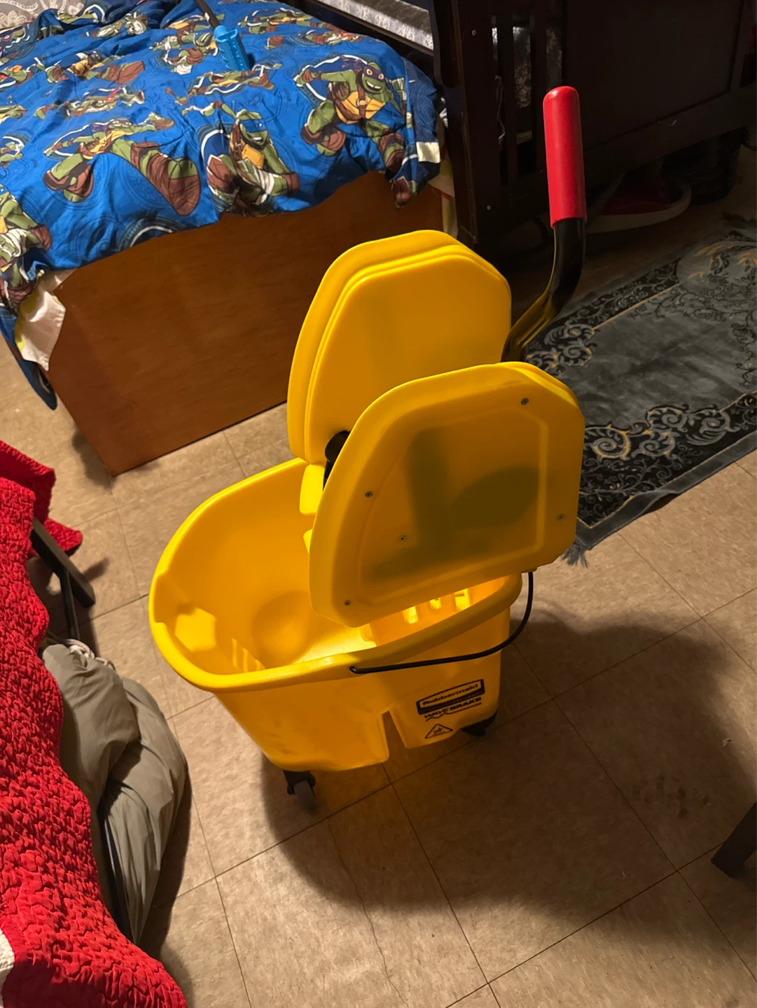 Rubbermaid Yellow Mop Bucket Wringer - photo 2