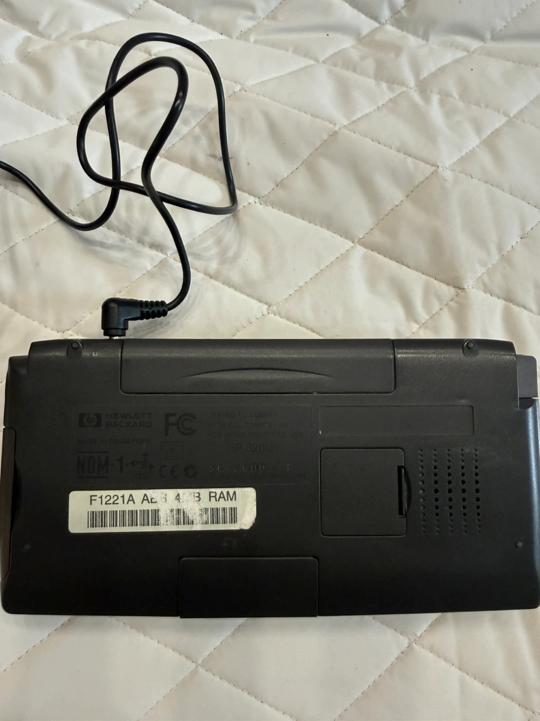 HP 320LX Palmtop PC - photo 4
