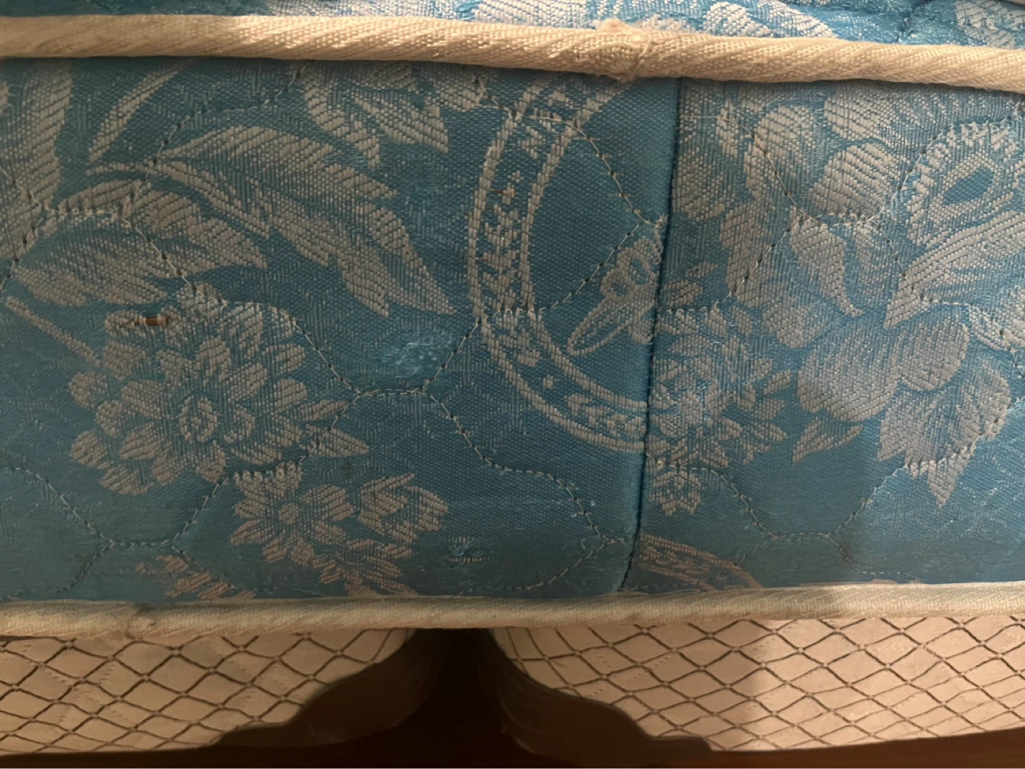 Queen  Mattress - photo 3