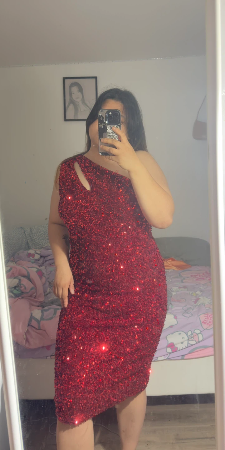 LE CHÂTEAU Red Sequin One-Shoulder Dress - photo 4